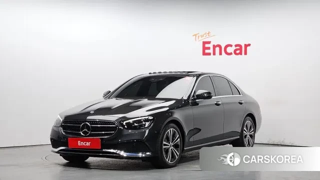 Mercedes-Benz E-Class W213 2021 Серый из Кореи