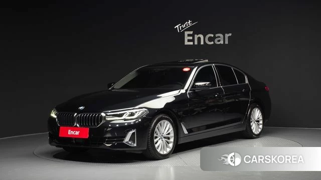 BMW 5 Series (G30) 2022 Черный из Кореи