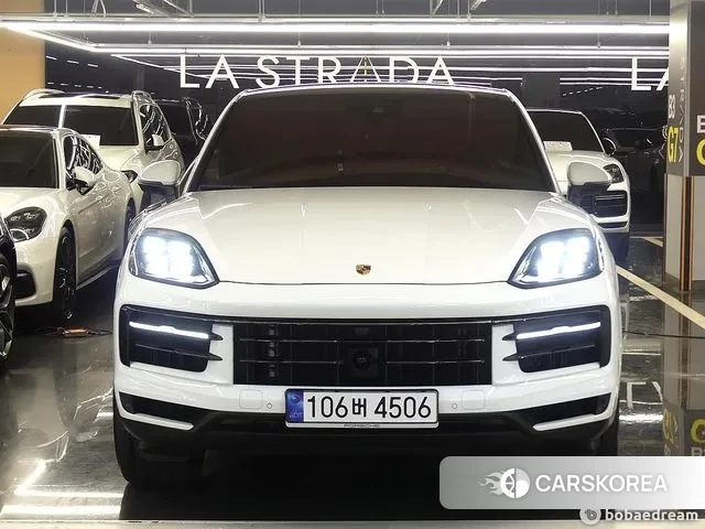 Porsche Cayenne (PO536) 2024 Белый из Кореи