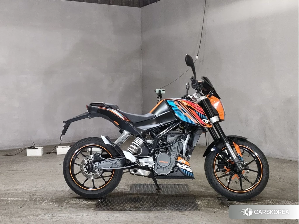 Проданный KTM 200 DUKE 2012 из Японии