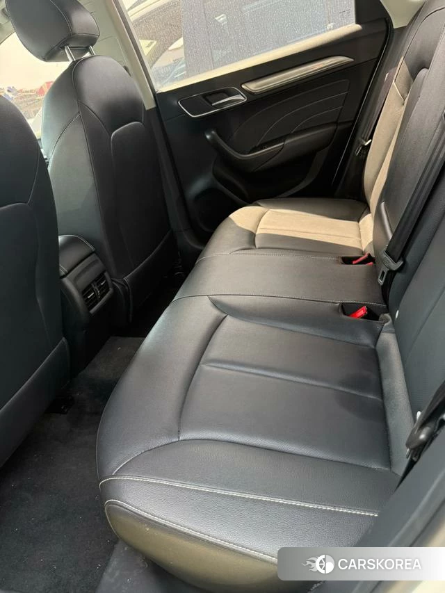 Roewe i6 classic 2023 Белый из Китая