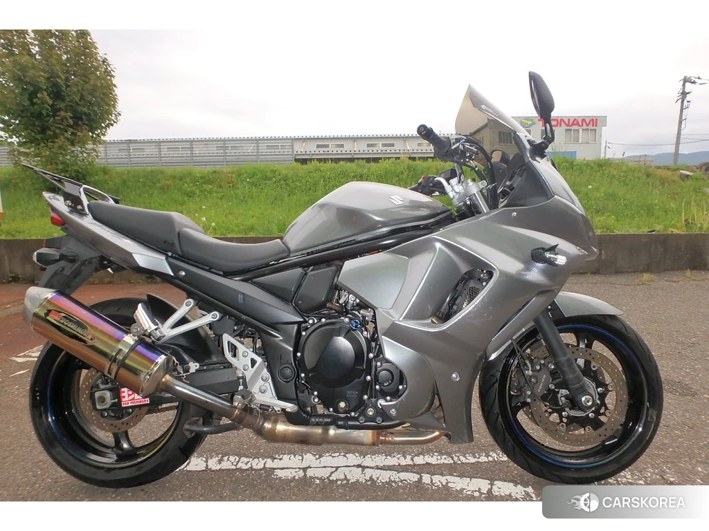 Проданный Suzuki BANDIT 1250F 2011 из Японии