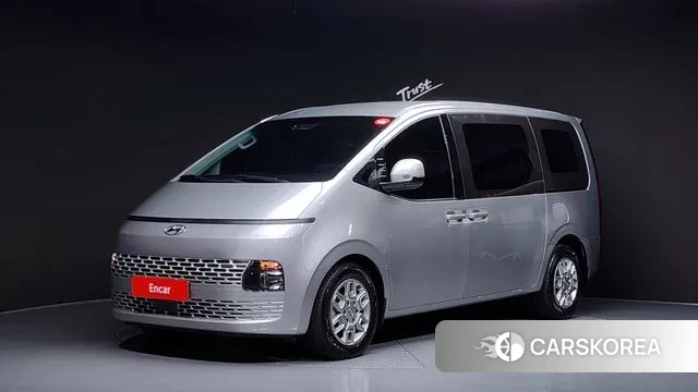 Hyundai Staria 2022 Серебристо-серый из Кореи
