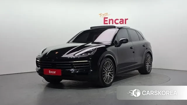 Porsche Cayenne (PO536) 2023 Черный из Кореи