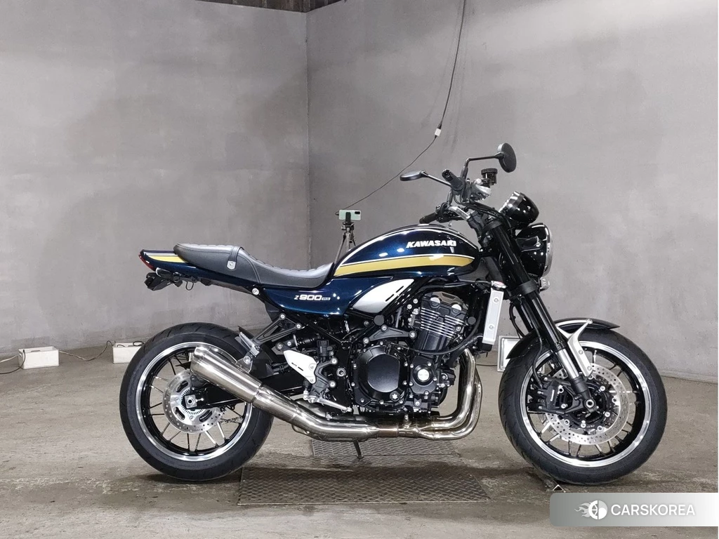 Проданный Kawasaki Z900RS 2022 из Японии