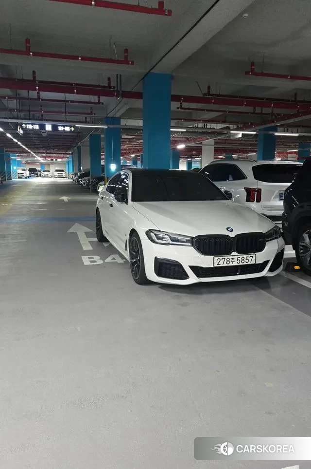 BMW 5 Series (G30) 2020 Белый из Кореи