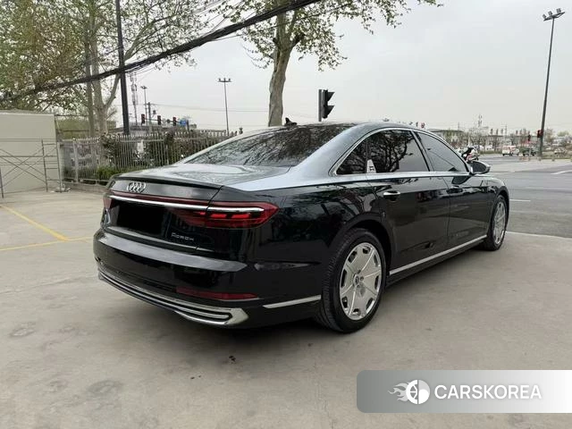 Audi A8 2023 Черный из Китая