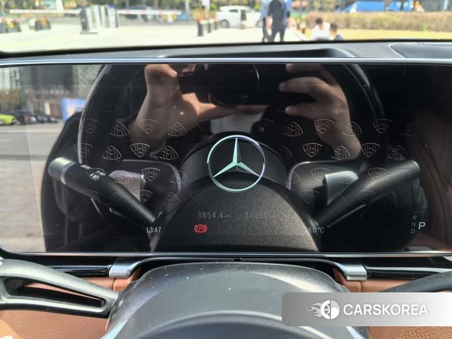 Mercedes-Benz Maybach S-class 2023 Черный из Китая