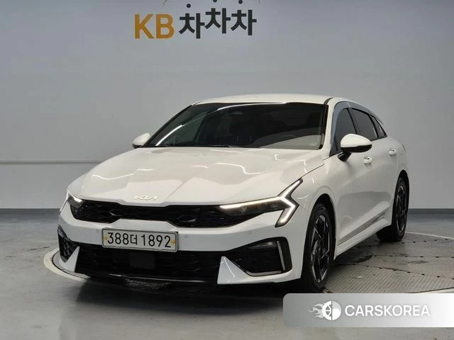 Kia K5 3rd generation 2024 Белый из Кореи