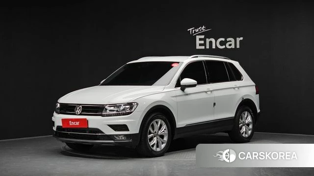 Volkswagen Tiguan second Generation 2018 Белый из Кореи