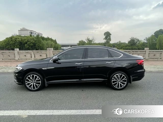Volkswagen Lavida 2021 Черный из Китая