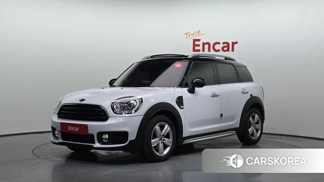Mini Cooper D Countryman 2018 Белый из Кореи