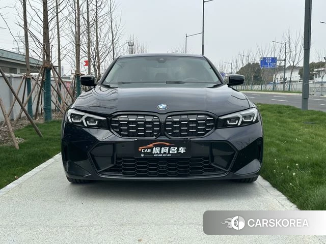 BMW 3 series 2023 Черный из Китая