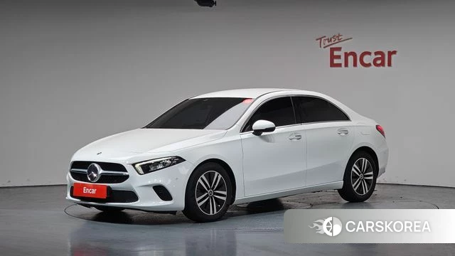 Mercedes-Benz A-Class W177 2021 Белый из Кореи