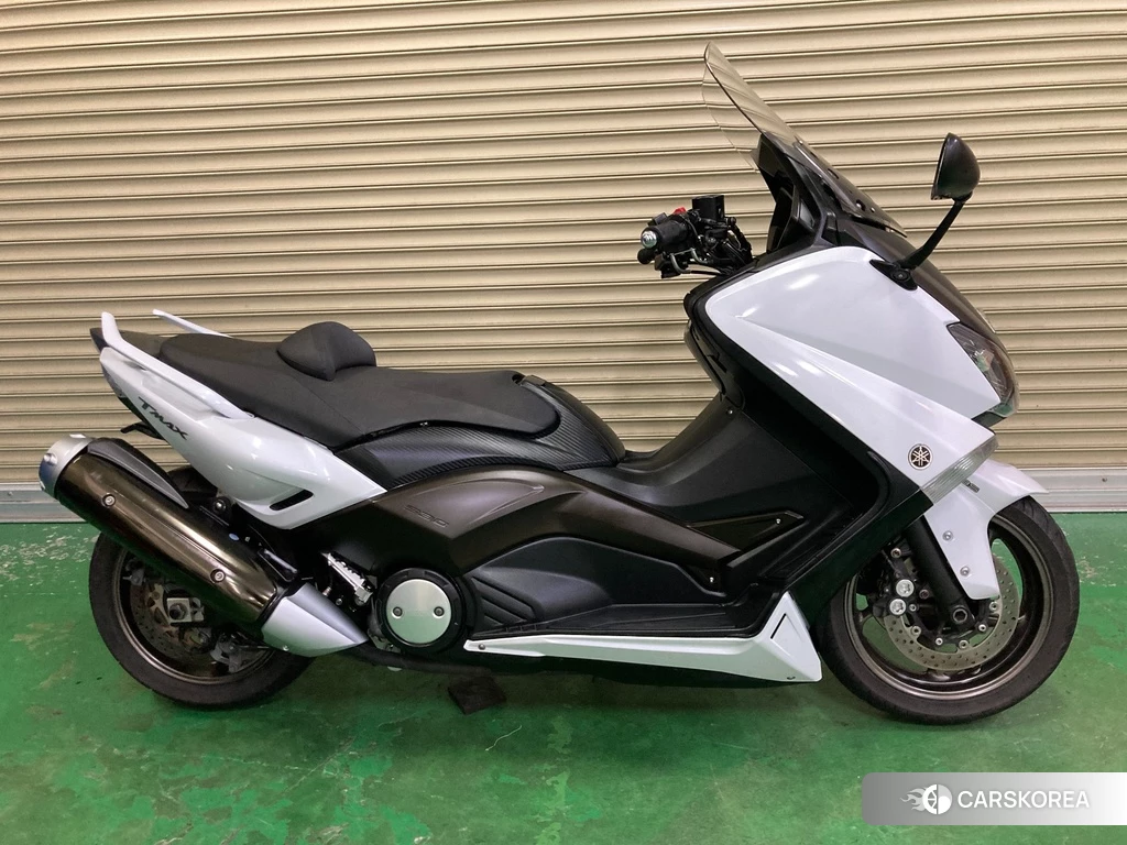 Проданный Yamaha T-MAX 530 2013 из Японии, фото 2