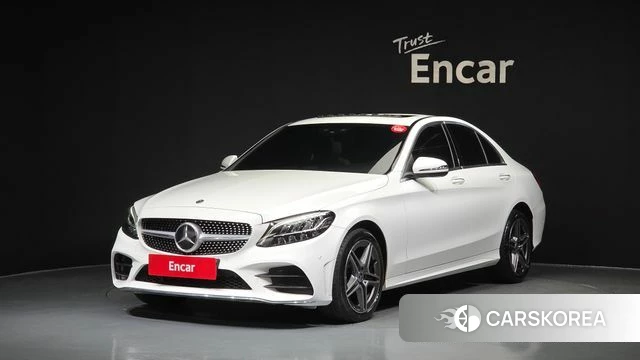 Mercedes-Benz C-Class W205 2021 Белый из Кореи