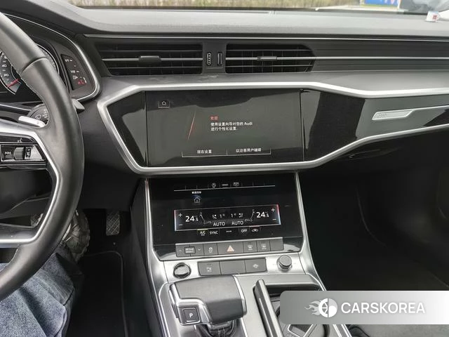 Audi A7L 2024 Синий из Китая
