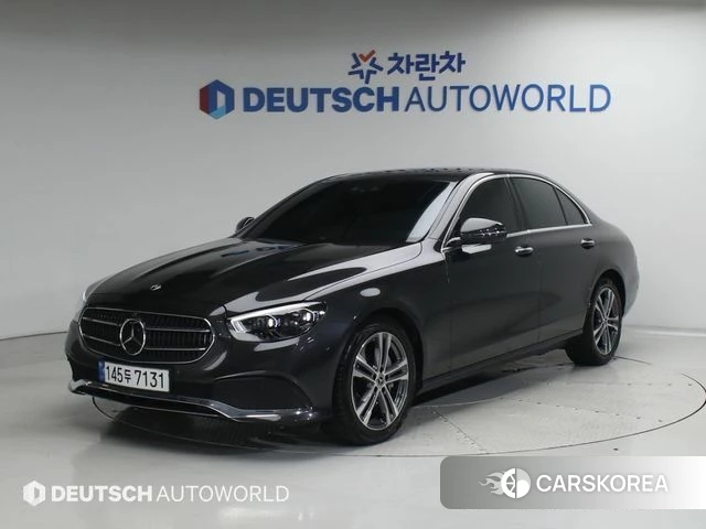 Mercedes-Benz E-Class W213 2022 Серый из Кореи