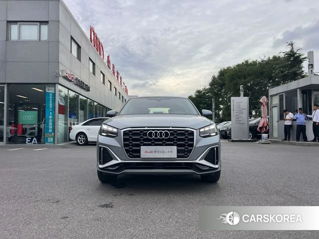Audi Q2L 2024 Белый из Китая