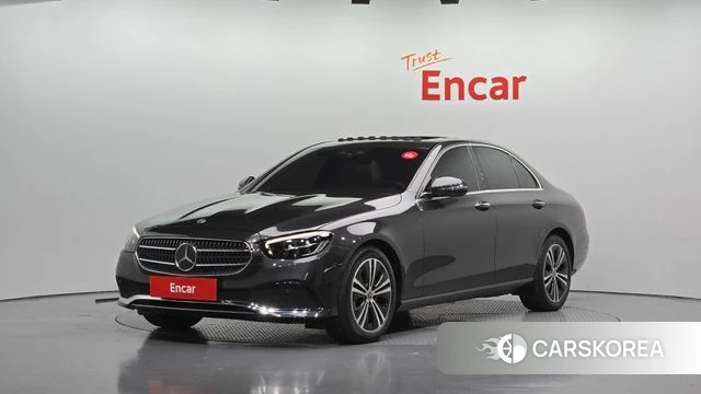 Mercedes-Benz E-Class W213 2021 Серый из Кореи