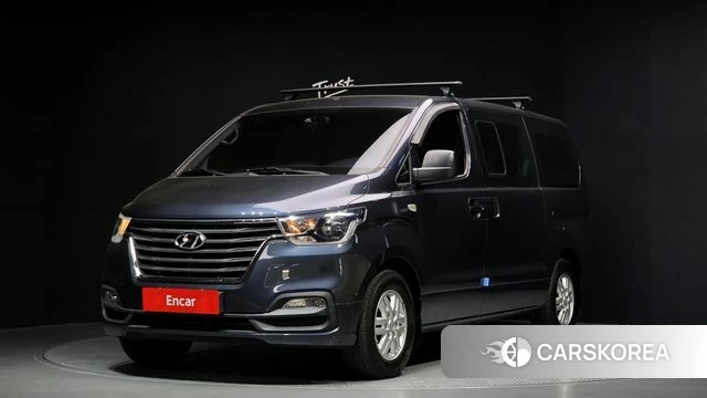 Hyundai The New Grand Starex 2018 Серый из Кореи