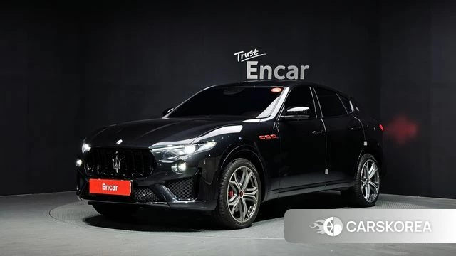 Maserati Levante 2019 Черный из Кореи