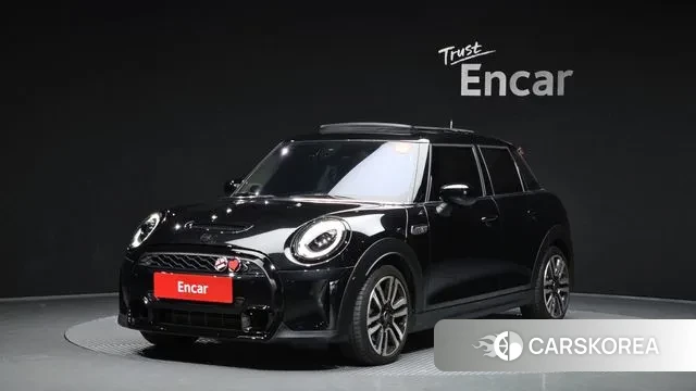 Mini Cooper S 2024 Черный из Кореи
