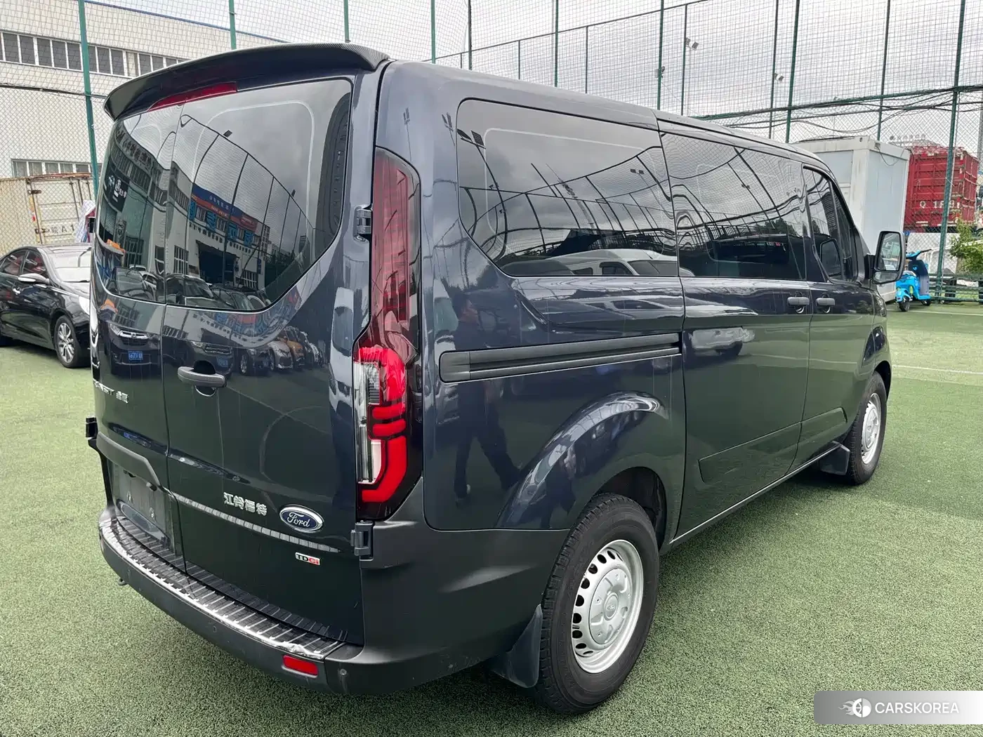 Ford Quanshun 2024 Silver/gray из Китая