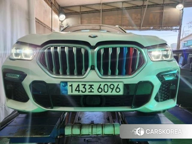 BMW X6 (G06) 2021 Белый из Кореи