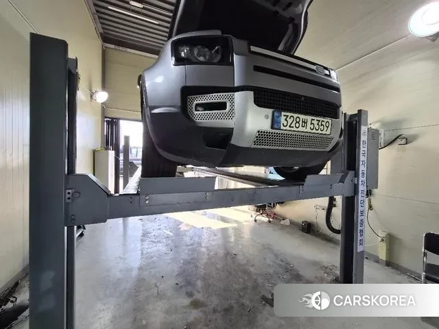 Land Rover Defender (L663) 2020 Серебряный из Кореи