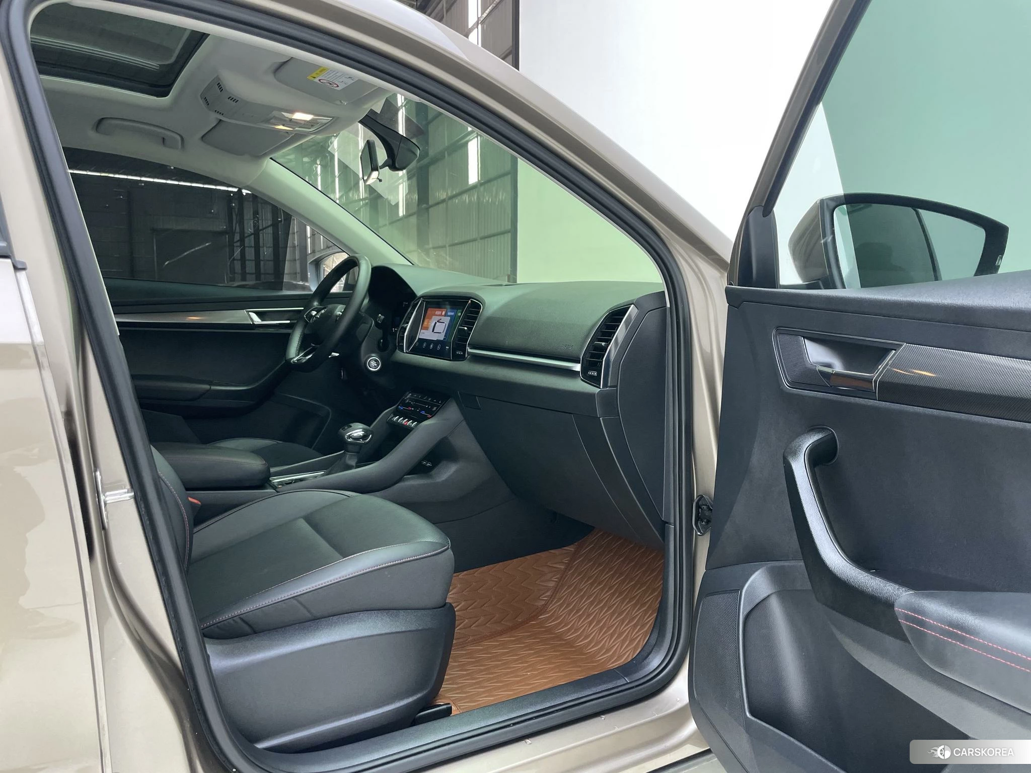Skoda Krok 2022 Шампань из Китая