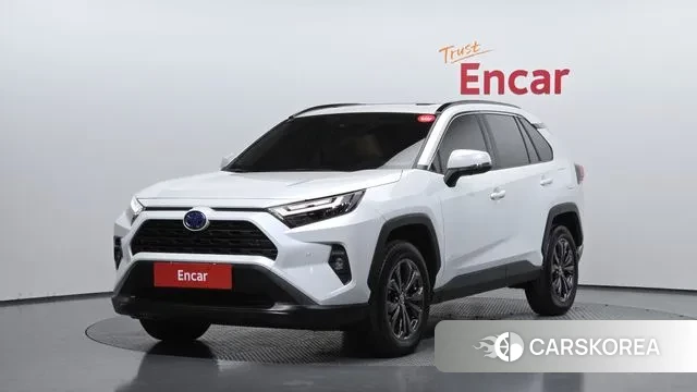 Toyota RAV4 5th Generation 2024 Белый из Кореи