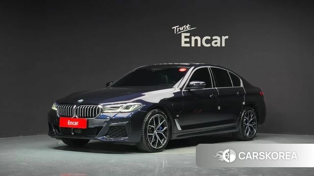 BMW 5 Series (G30) 2021 Черный из Кореи