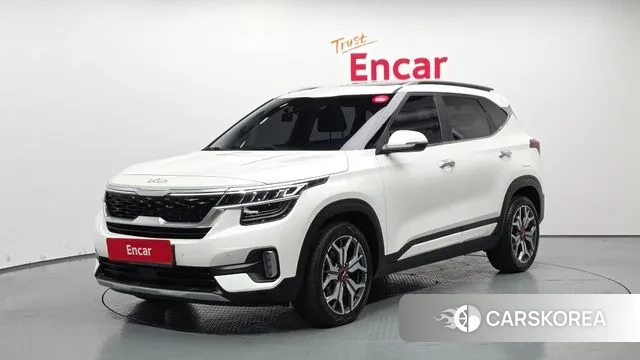 Kia Seltos 2022 Белый из Кореи