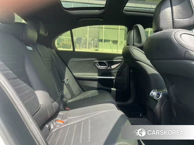 Mercedes-Benz Class C 2024 Белый из Китая