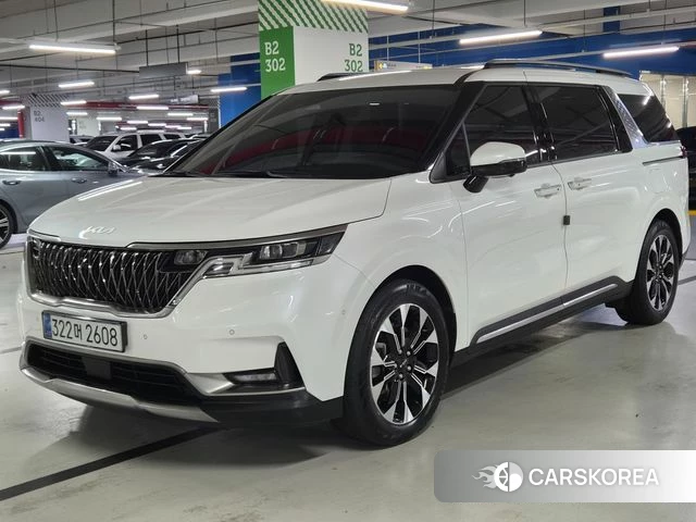 Kia Carnival 4th generation 2023 Белый из Кореи