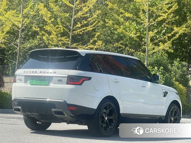 Land Rover Range Rover Sport PHEV 2019 Белый из Китая