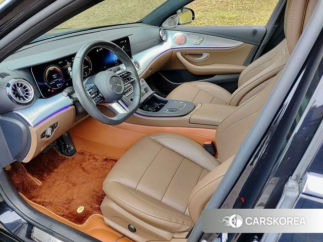 Mercedes-Benz E-class 2023 Черный из Китая