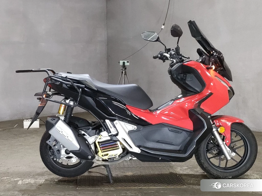 Проданный Honda ADV150 2019 из Японии, фото 2