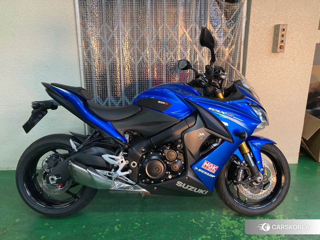 Проданный Suzuki GSX-S1000F 2019 из Японии