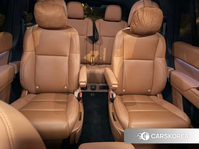 Ideal car Ideal L8 2024 Темно-серый из Китая