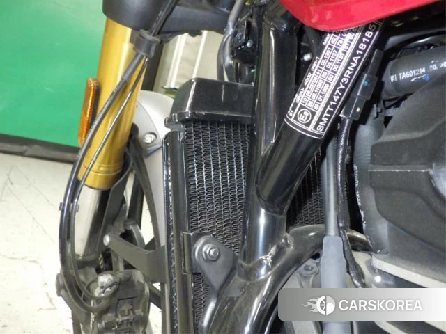 Engine photo