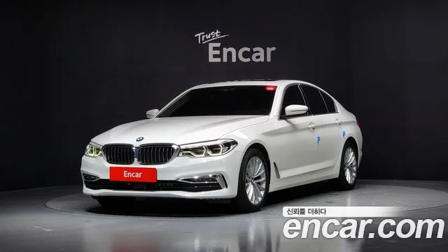 BMW 5 Series (G30) 2019 Белый из Кореи