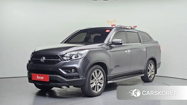 Ssangyong Rexton Sports 2018 Серый из Кореи