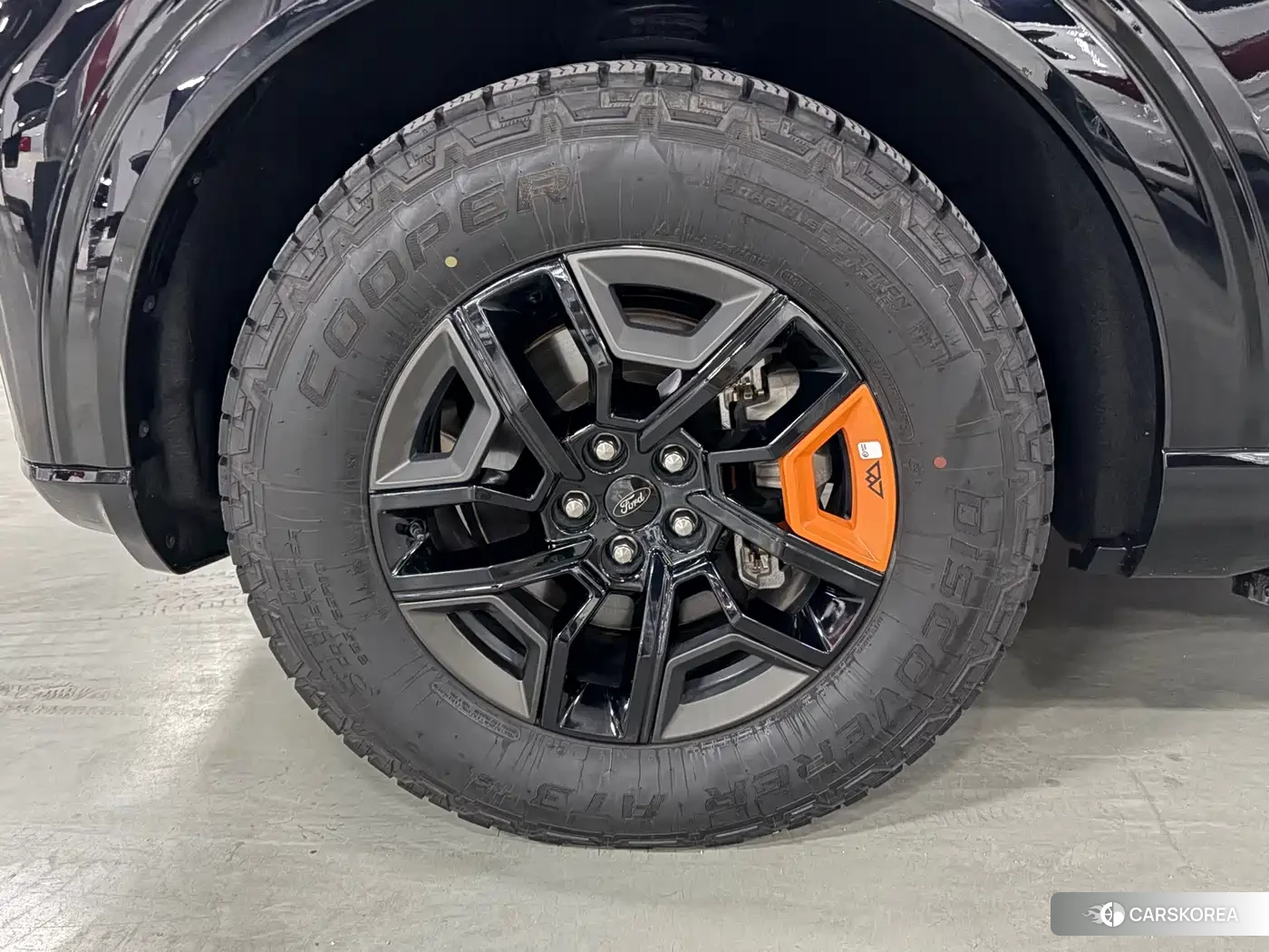 Ford Explorer 2025 Черный из Китая, фото 2