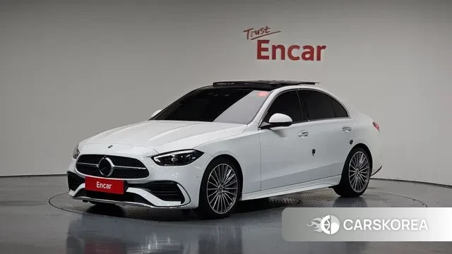 Mercedes-Benz C-Class W206 2024 Белый из Кореи