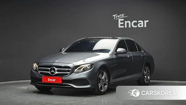 Mercedes-Benz E-Class W213 2018 Серый из Кореи