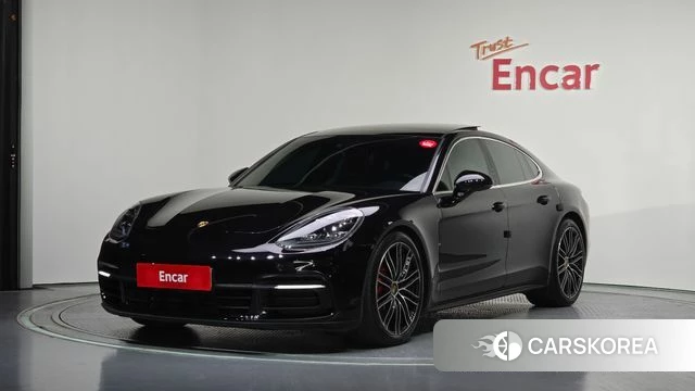 Porsche Panamera (971) 2018 Черный из Кореи