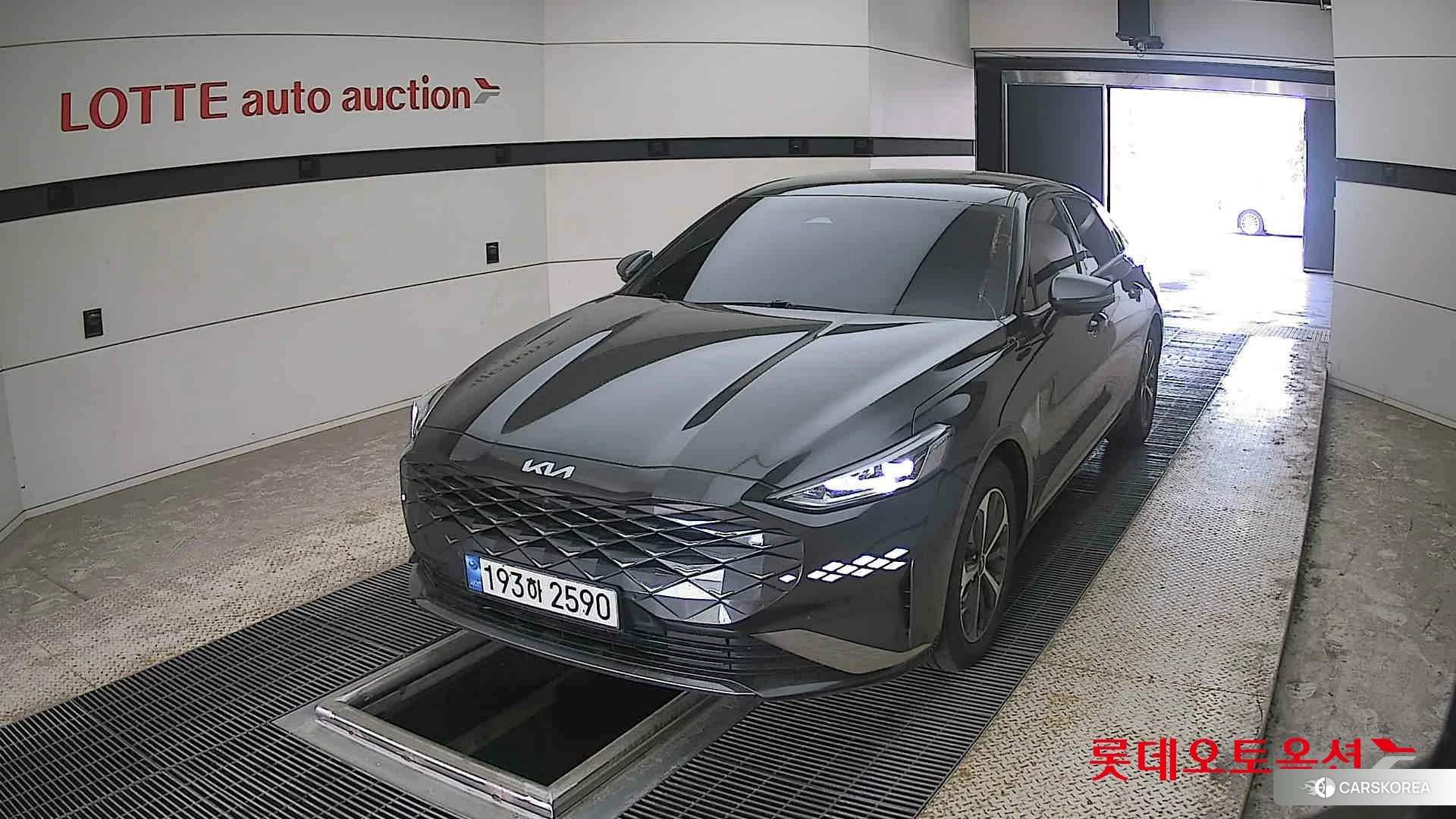 Kia K8 Hybrid 2022 Interstellagray из Кореи