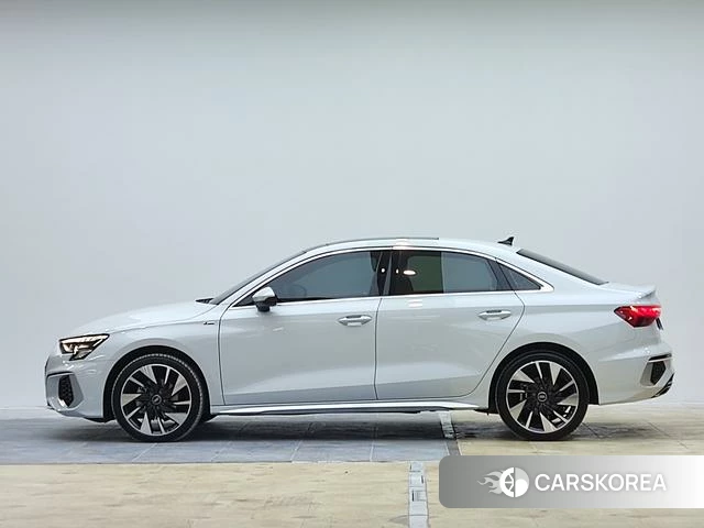 Audi A3 2023 Белый из Китая